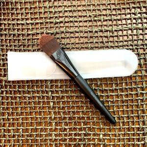 Mary Kay NIP Makeup Liquid Foundation Brush